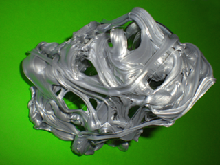 Glnzendes Silber